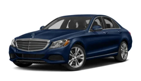 Mercedes-Benz E-Class (Automatisk, 2.0 L Benzin)-udlejning i Alicante