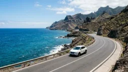 Biludlejningsdepositum og selvrisiko på Tenerife forklaret (og hvordan du betaler nul)