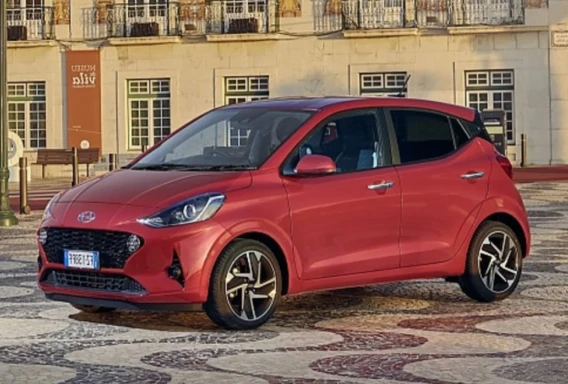 Hyundai i20 (Automat, 1.2 L, 5 sæder)